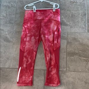 Hot pink Lululemon capris